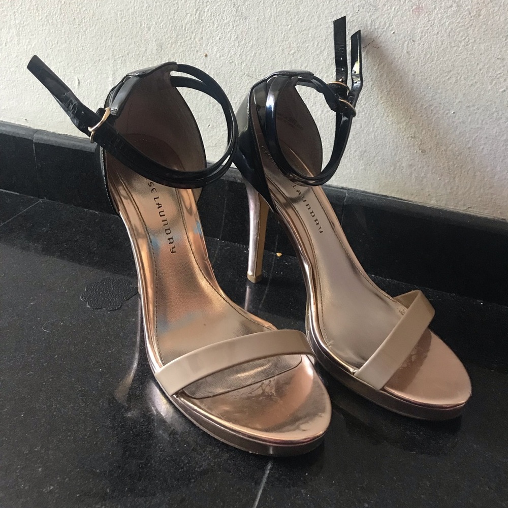 Chinese Laundry  Heels